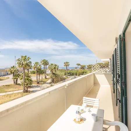 Balcony Sea View - Apartman